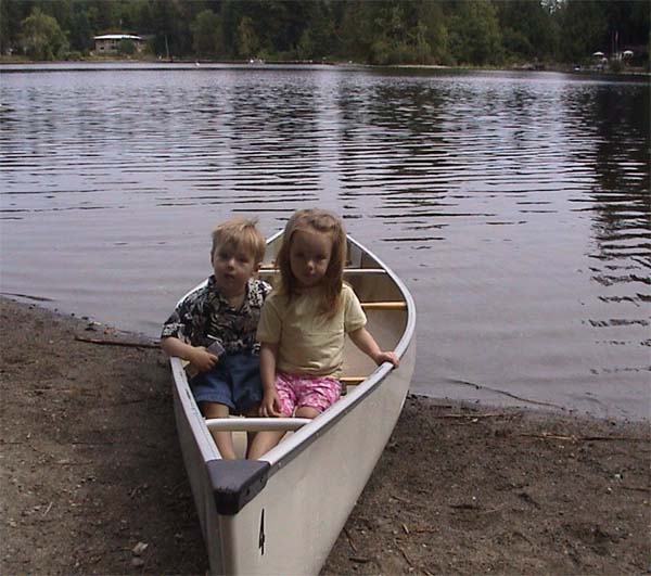 Picnic Brock and Maddy 01