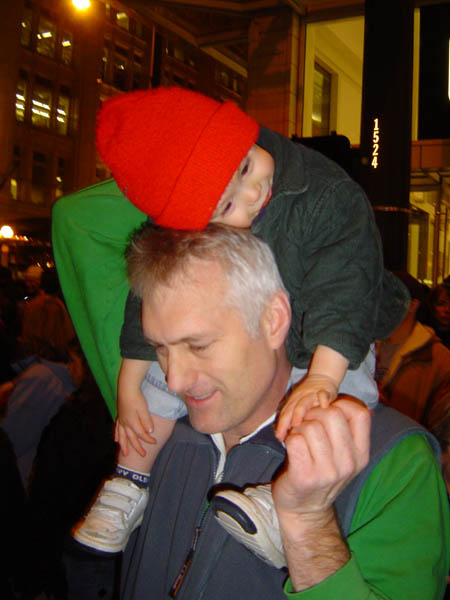 Tree Lighting Dane Papa