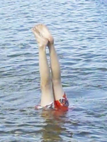 Lake Ripley Handstand Maddy