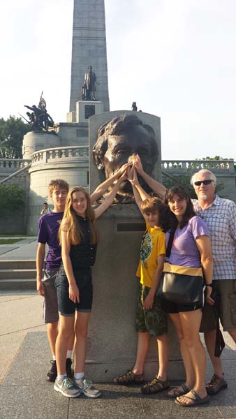 Abraham Lincoln's Nose G-Pod