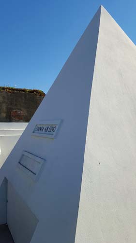 Nicolas Cage pyramid tomb