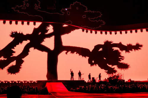 U2 Stage