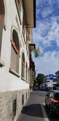 Suisse Shopping Brock