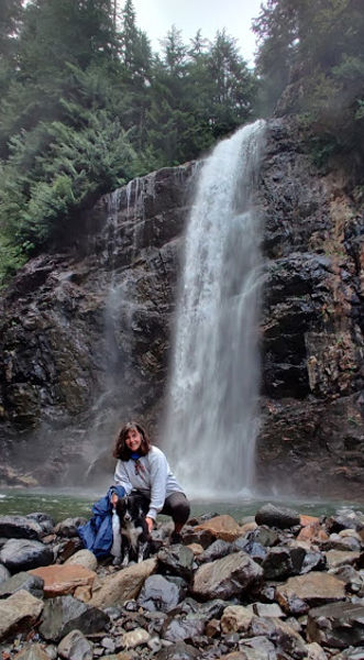 Franklin Falls Mom and Smudge 02