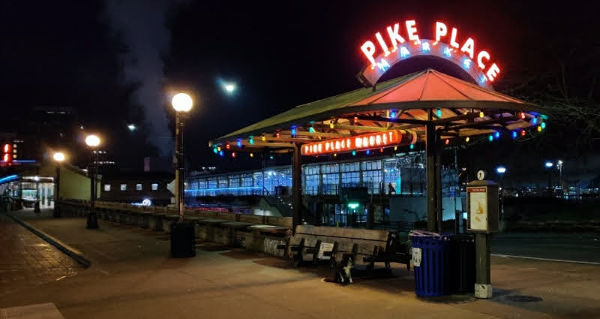 Pike Place Market 01