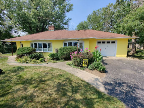 Grandma' Yellow House