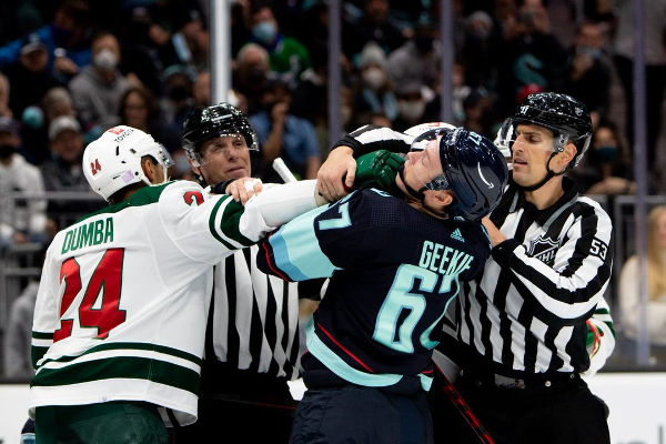 Seattle Kraken Wild Photography Maddy 05