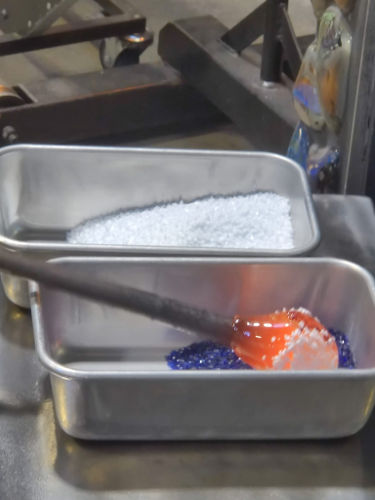 Seattle Glassblowing Lisa 02