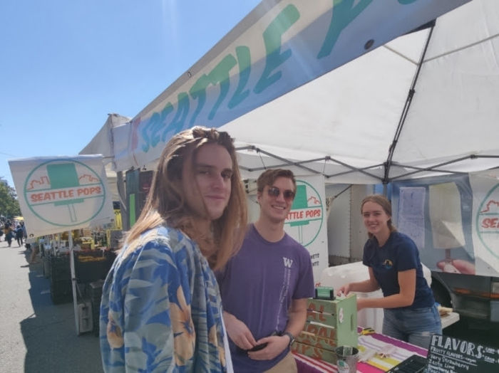 W Seattle Farmers Market G-Pod