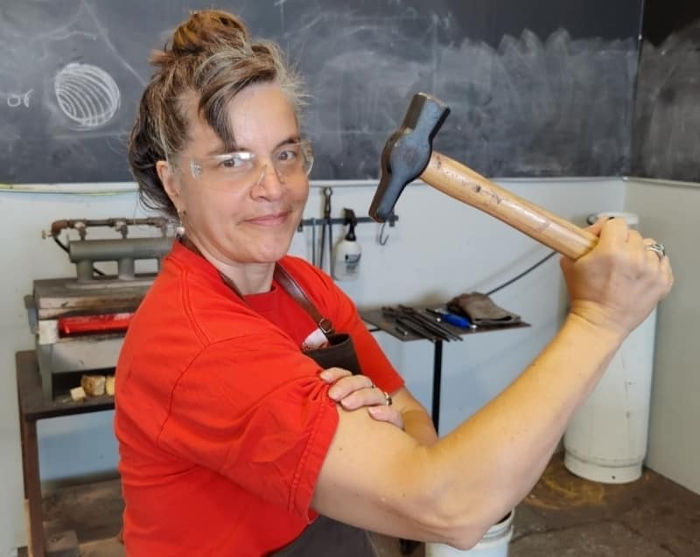 Lawless Forge Mom 02