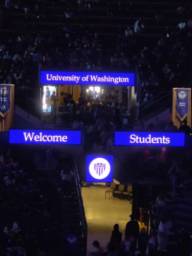 UW Convocation Dane 02