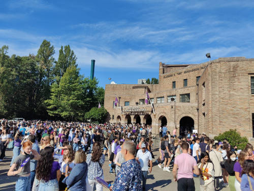 UW Convocation Dane 03