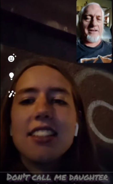 Prague Call Maddy Papa 01