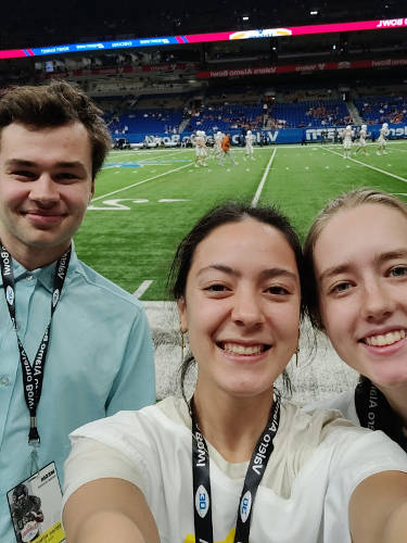 Alamo Bowl Daily Selfie Maddy Emma