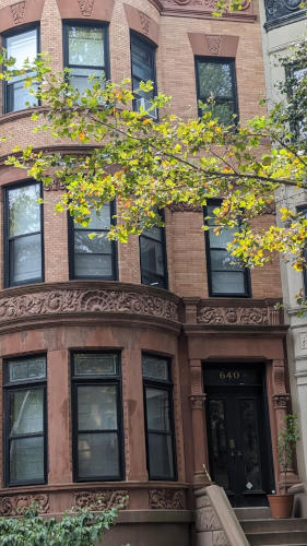 NYC Obama Flat 80s Park Slope 01