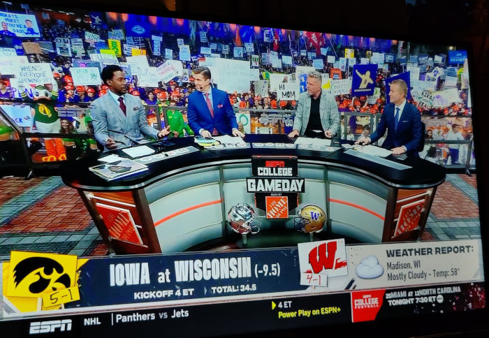 College Gameday UW OR 01