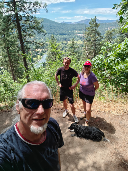 Icicle Ridge Hike 01 G-Pod