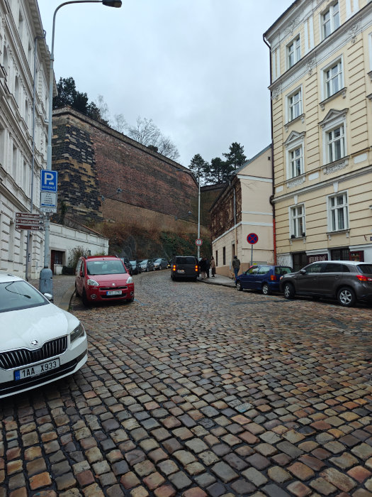 Prague 152556 08-Dec-2024