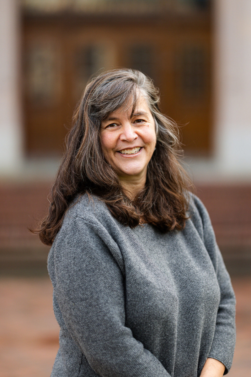 G-Pod Photoshoot 3789 Mom