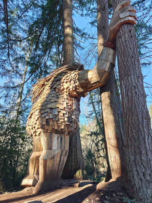 Issaquah Troll Jakob Two Trees 02