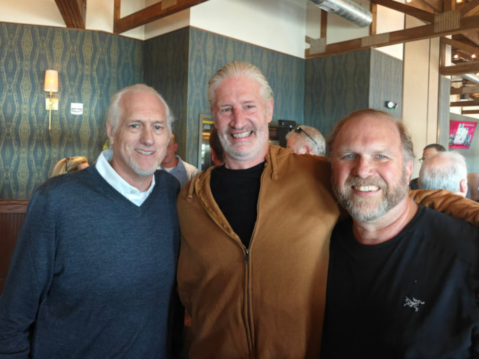 Huggy: Papa Sas Hoser